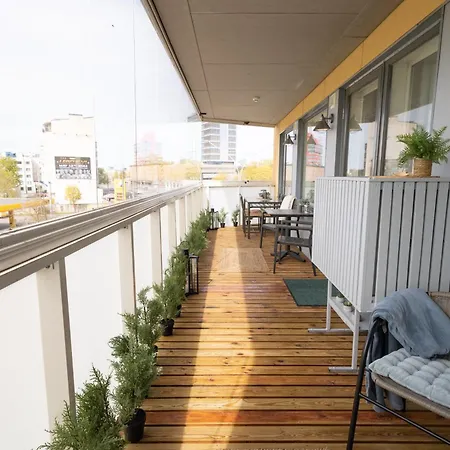 Stella's - Center - Free Secure Parking - Big Sun Terrace - Air Conditioning - Wifi - Tram To The Bus Station And Old Town Apartment