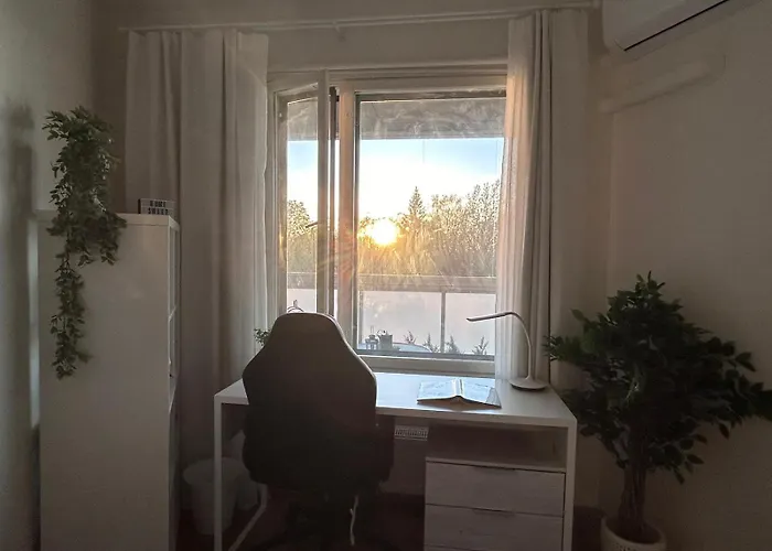 Stella's - Center - Free Secure Parking - Big Sun Terrace - Air Conditioning - Wifi - Tram To The Bus Station And Old Town Apartment Tallinn