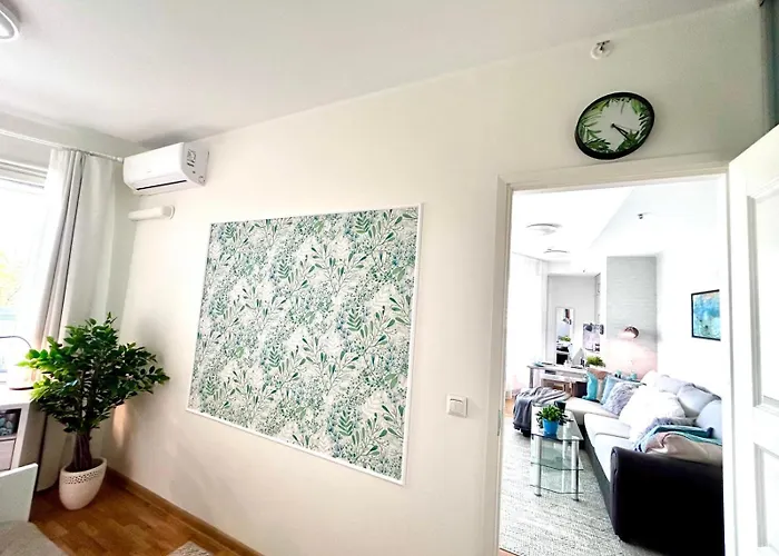 Stella's - Center - Free Secure Parking - Big Sun Terrace - Air Conditioning - Wifi - Tram To The Bus Station And Old Town Appartamento