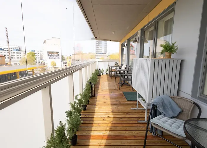 Stella's - Center - Free Secure Parking - Big Sun Terrace - Air Conditioning - Wifi - Tram To The Bus Station And Old Town Apartment