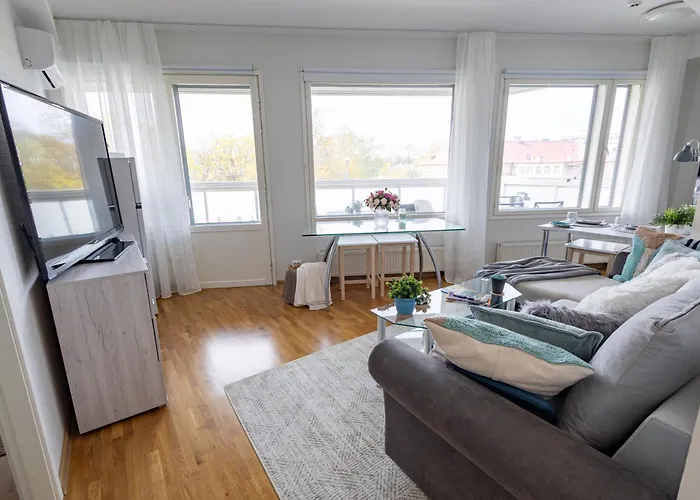 Appartamento Stella's - Center - Free Secure Parking - Big Sun Terrace - Air Conditioning - Wifi - Tram To The Bus Station And Old Town